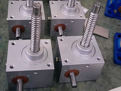 不锈钢、铝合金丝杆升降机 - 泽伊传动设备(上海)有限公司图片3